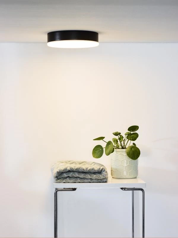 Lucide CERES-LED - Plafonnier Salle de bains - Ø 21,5 cm - LED Dim. - 1x30W 3000K - IP44 - Noir - ambiance 1